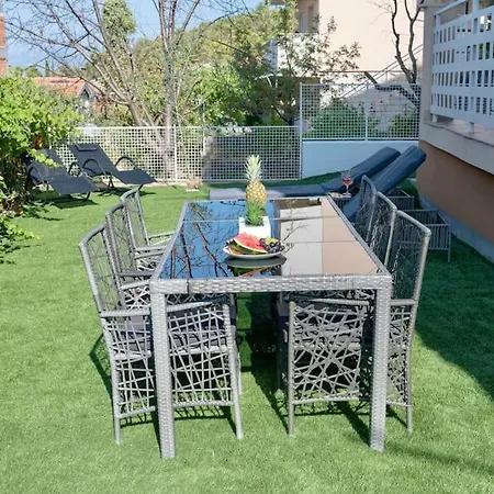 Nadalina Apartman *