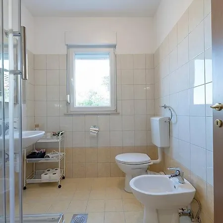 Nadalina Apartman *