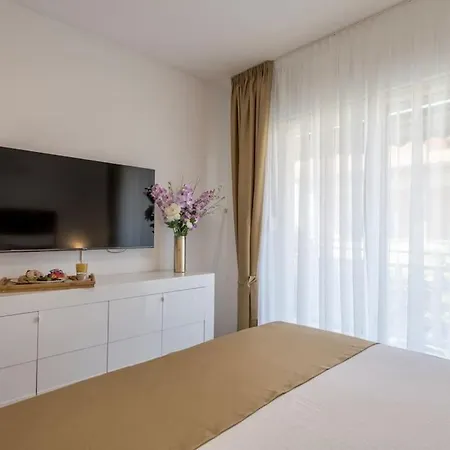 Nadalina Apartman Trogir
